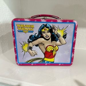 Tin Wonder Woman Lunch Box